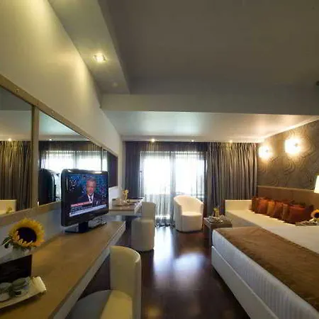 Szálloda Thessalikon Grand