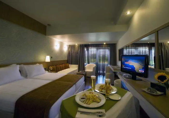 Thessalikon Grand 5* Kardíca